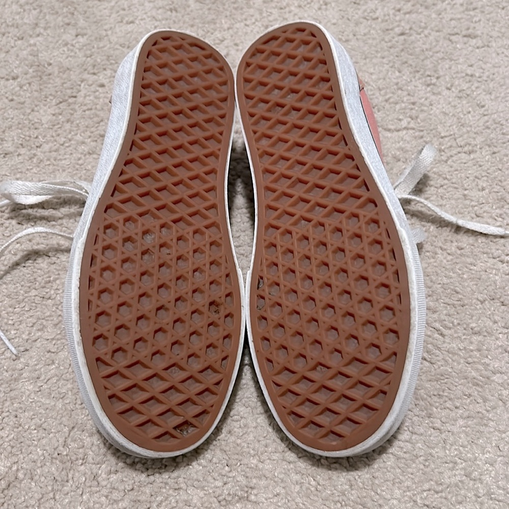 Vans - Picture 3 of 3